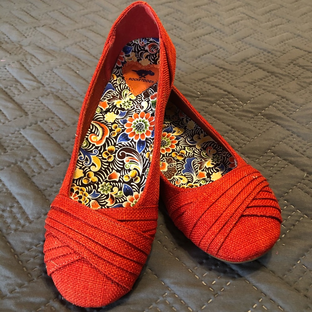 Red flats